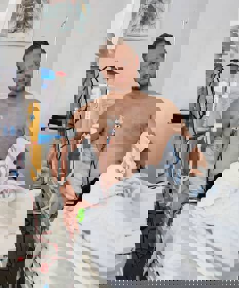 Fik en ny nyre af sin mor 